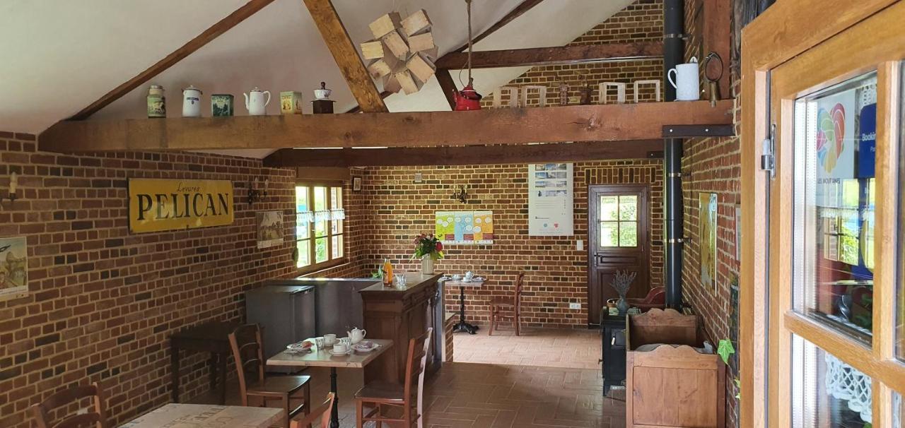 Bed and Breakfast Les Mout'Anes Saint-Hilaire-sur-Helpe Экстерьер фото