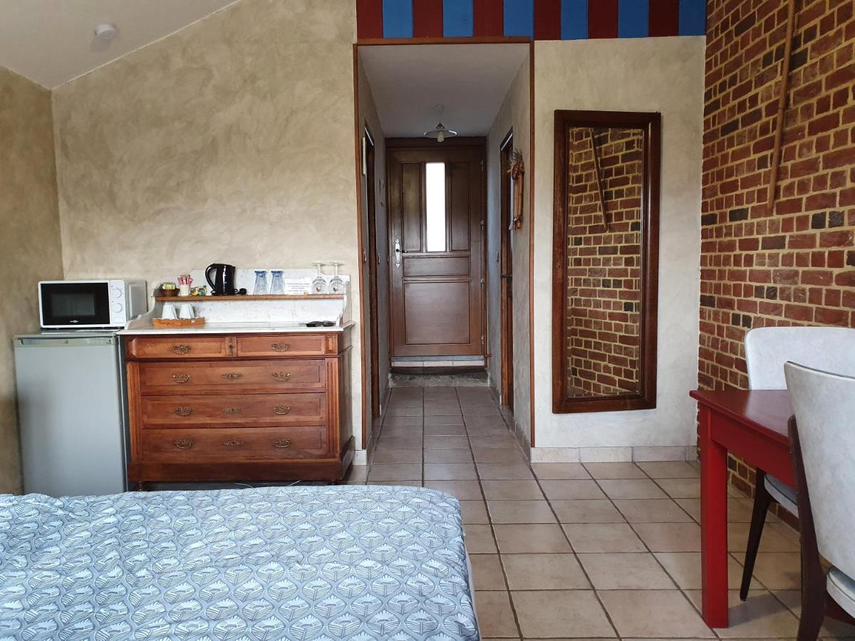 Bed and Breakfast Les Mout'Anes Saint-Hilaire-sur-Helpe Экстерьер фото