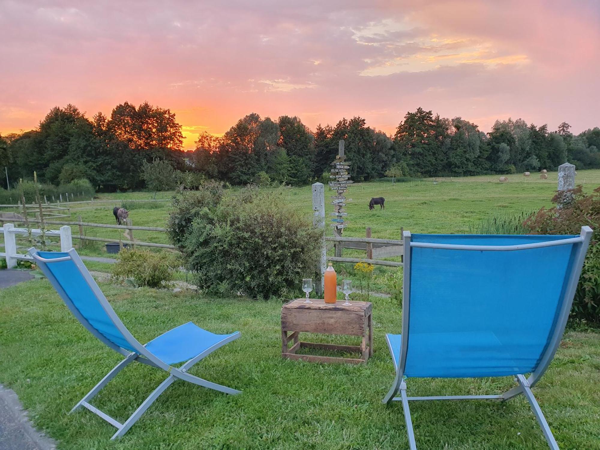Bed and Breakfast Les Mout'Anes Saint-Hilaire-sur-Helpe Экстерьер фото