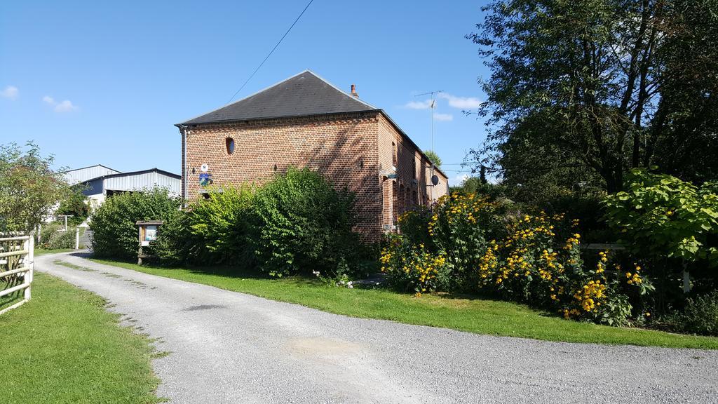 Bed and Breakfast Les Mout'Anes Saint-Hilaire-sur-Helpe Экстерьер фото
